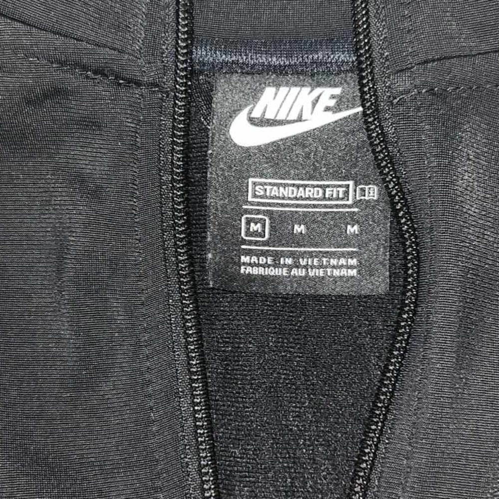 Nike Jacket - Picture 7 of 7